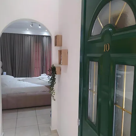 Spyridoula 11 Hotel apartamentowy 4*